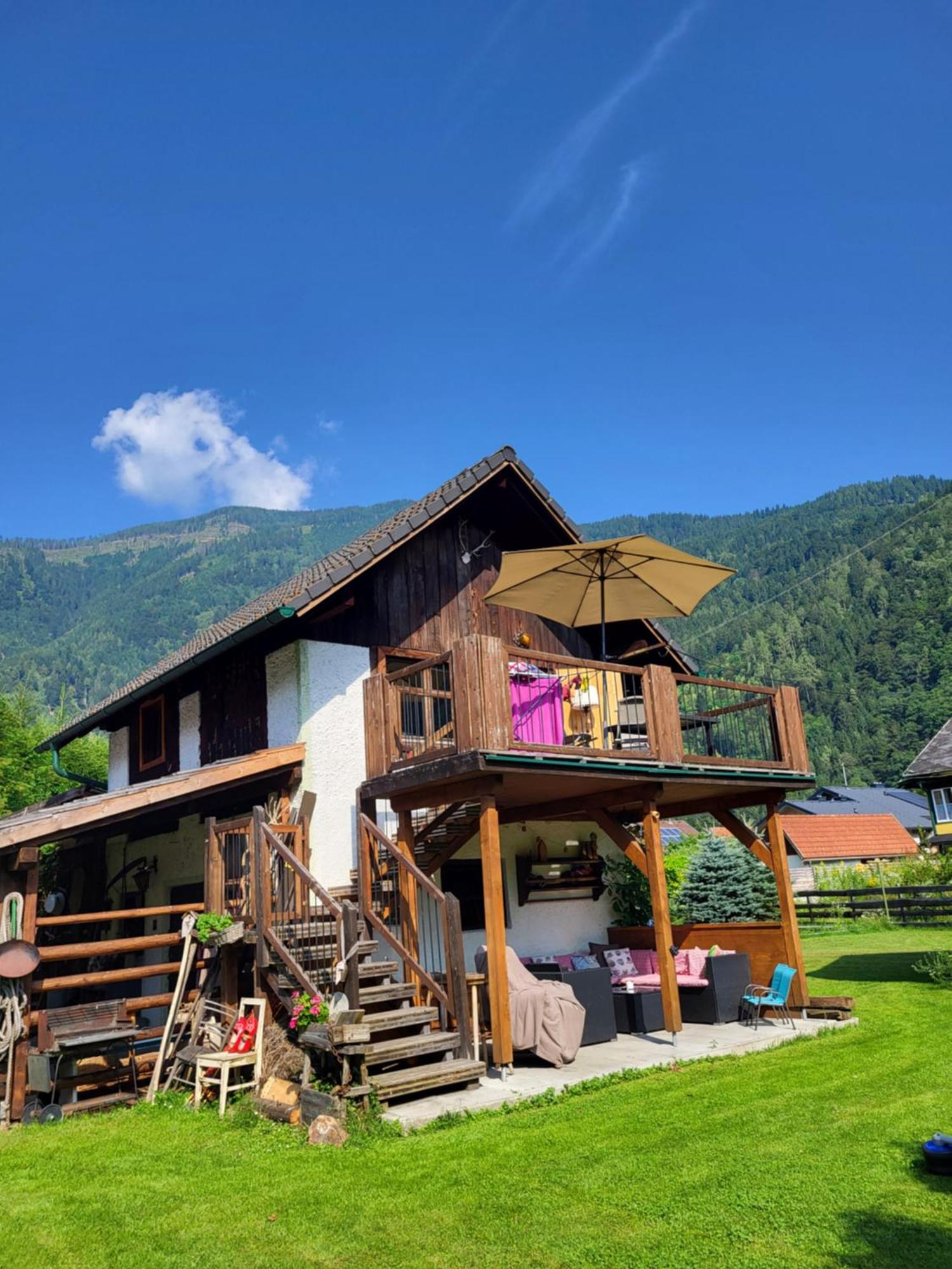 Sachserhof Ferienwohnungen In Sachsenburg ภายนอก รูปภาพ