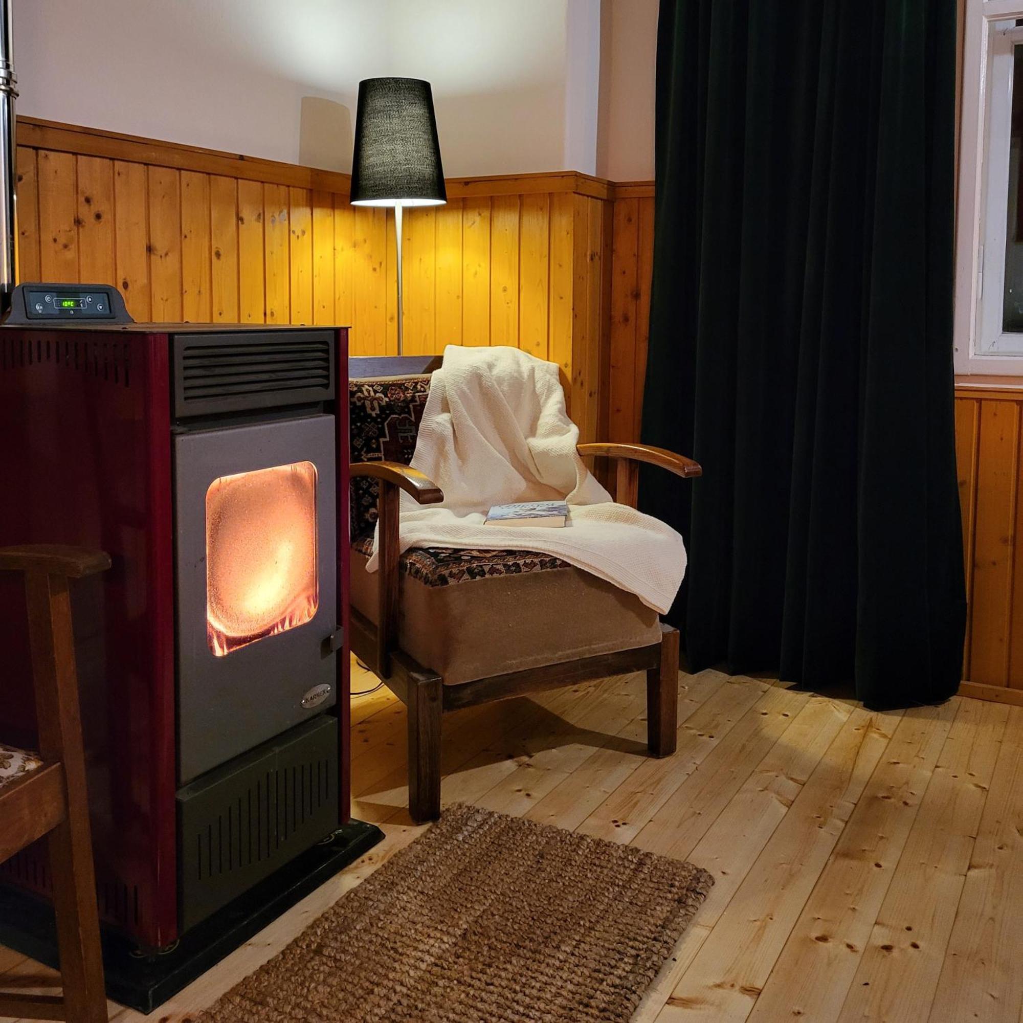 Sachserhof Ferienwohnungen In Sachsenburg ภายนอก รูปภาพ